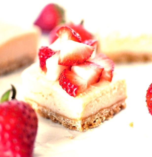 Strawberry and Lime Cheesecake Bars